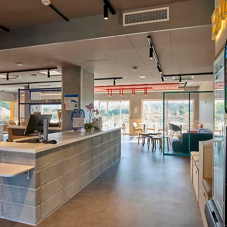 Ibis Budget Annemasse 2*
